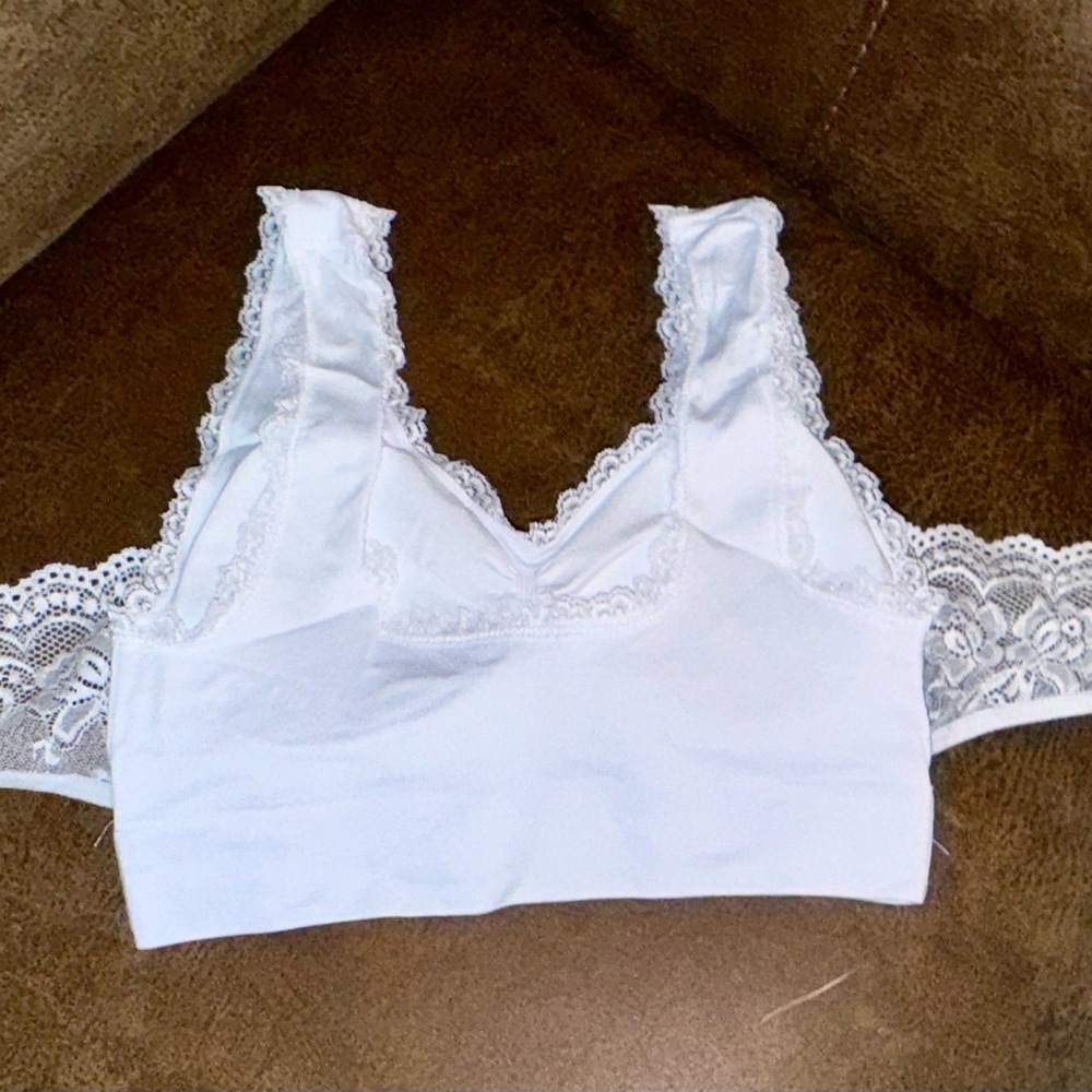 White Lace Trim Bra